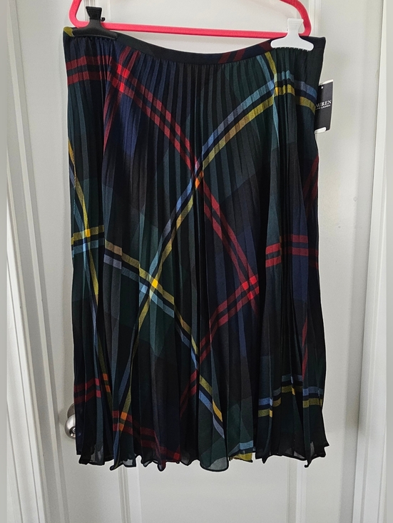 Ralph Lauren Dresses & Skirts - Ralph Lauren Pleated Plaid Midi Skirt